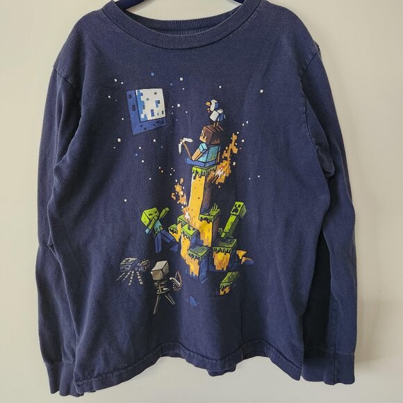 Minecraft Mojang Long Sleeve Graphic Tee | Youth Small | Steve & Mobs Moon Scene - Picture 1 of 4